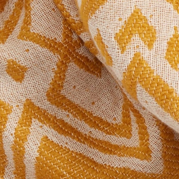 Madewell Geometric Jacquard Scarf - Picture 2 of 5